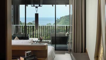 Premier Room, Ocean View, 1 King Bed | Balcony view