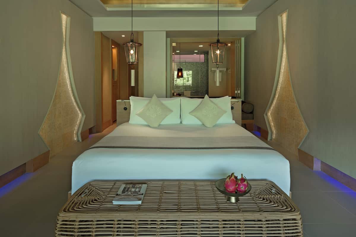 1 habitación, ropa de cama de alta calidad, cubrecamas y minibar