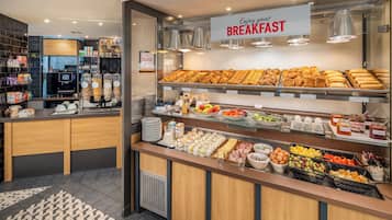 Daily continental breakfast (GBP 13 per person)