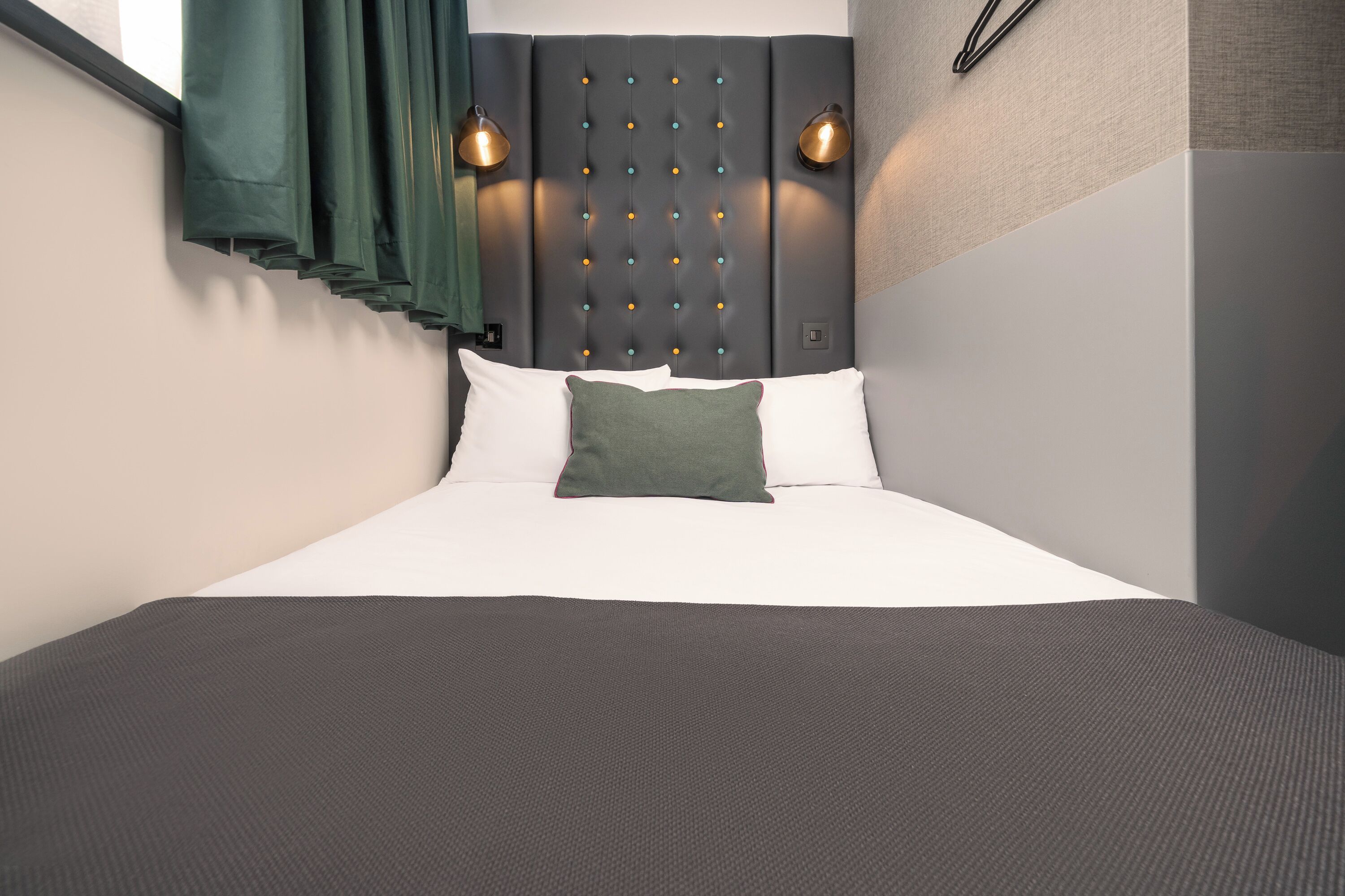 cosy single with window | in-room safe, desk, blackout curtains, free wifi