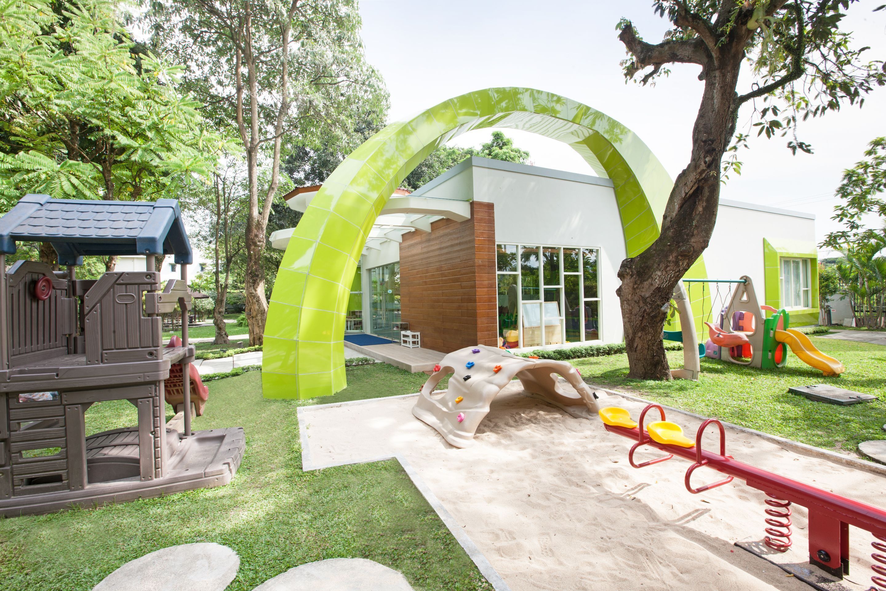 儿童活动区 - 室外