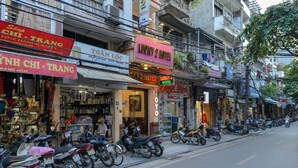 Exterior - Lucky 2 Hotel & Travel (Hanoi)