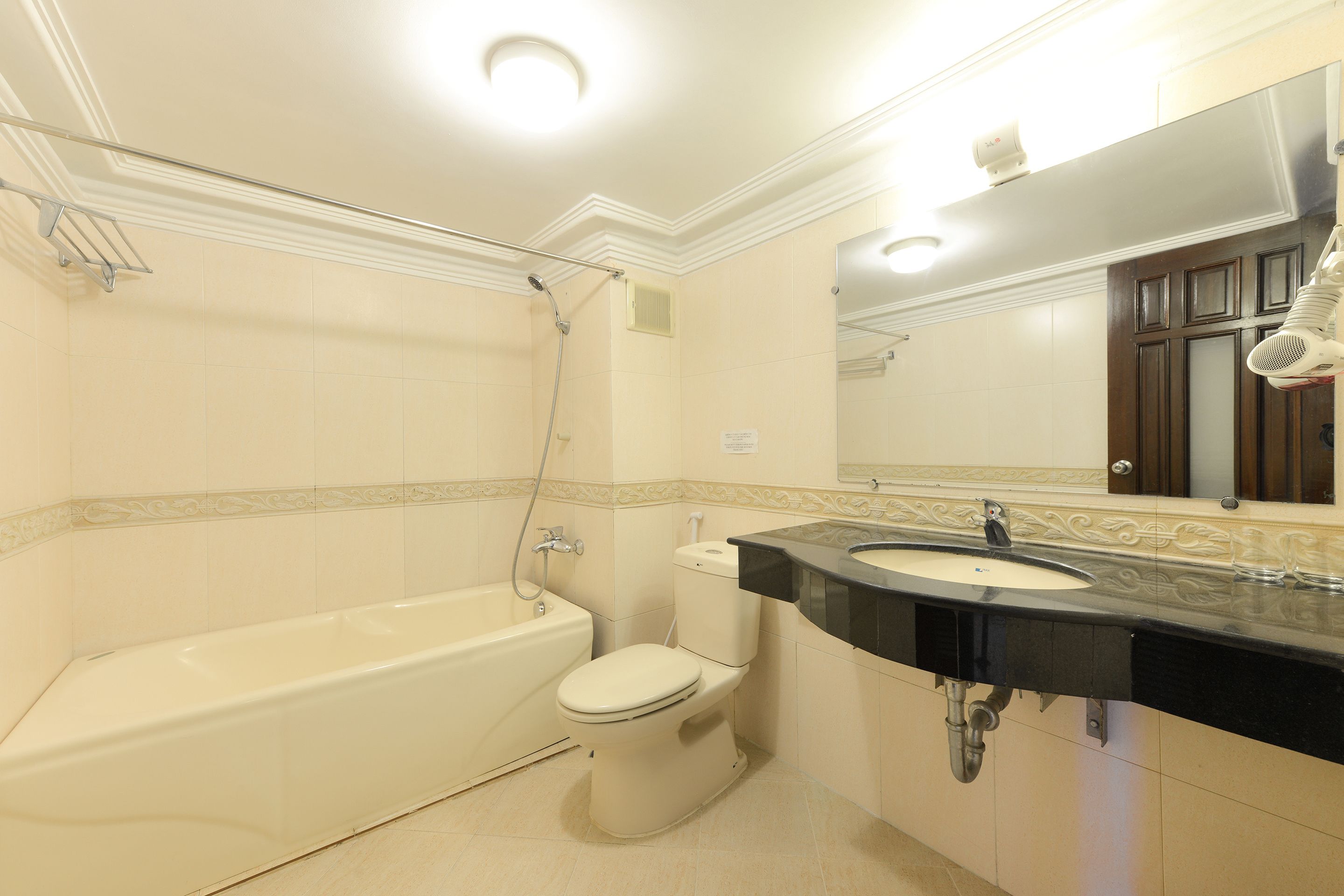 Foto - Lucky 2 Hotel & Travel