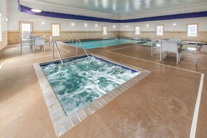 Piscine couverte
