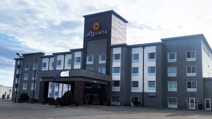 La Quinta Inn & Suites by Wyndham Minot