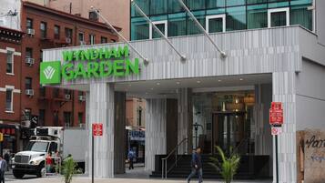 Bagian depan properti