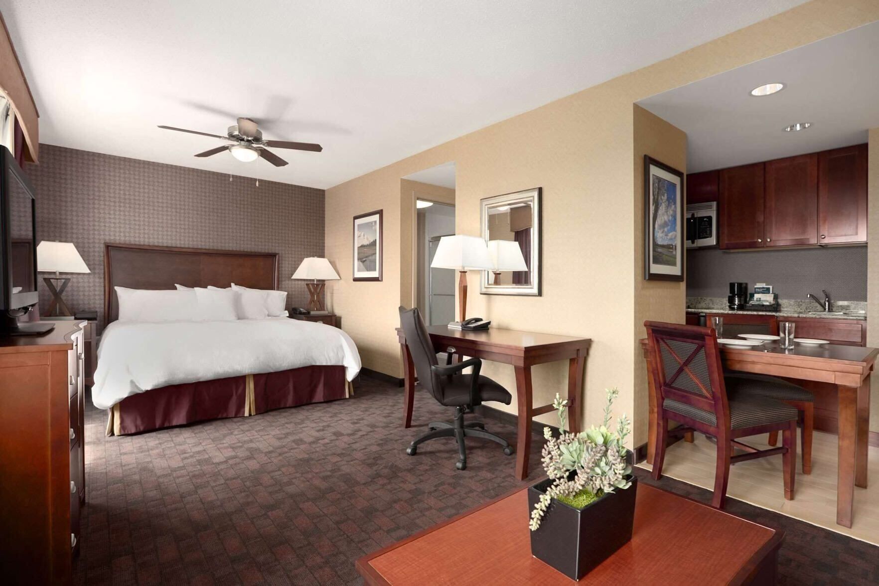 In-room safe, desk, free cots/infant beds, free WiFi