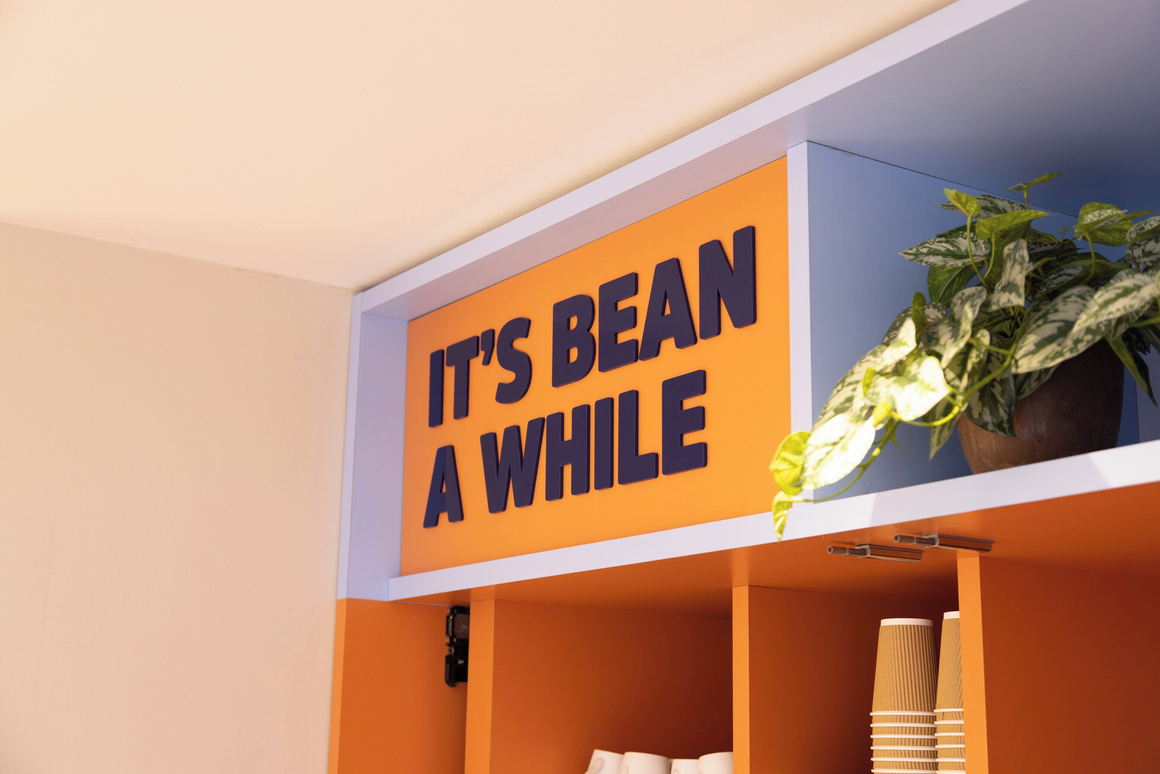 Photo - Holiday Inn Express Windsor by IHG