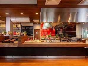 Lunch and dinner served - ibis Krakow Stare Miasto (Kraków)