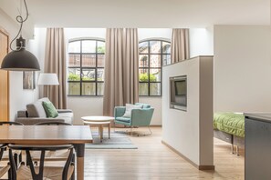Superior Studio | Desk, iron/ironing board, cribs/infant beds, free WiFi - The More Hotel Lund (Lund)
