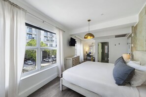 Suite, 1 kingsize bed (Self check-in) | Luxe beddengoed, donzen dekbedden, pillowtop-bedden