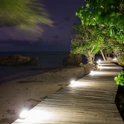 Private beach, beach massages, surfing, kayaking