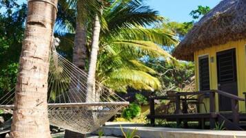 Zimmer | Blick auf den Garten