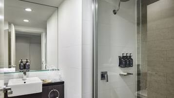 Shower, free toiletries, hair dryer, towels