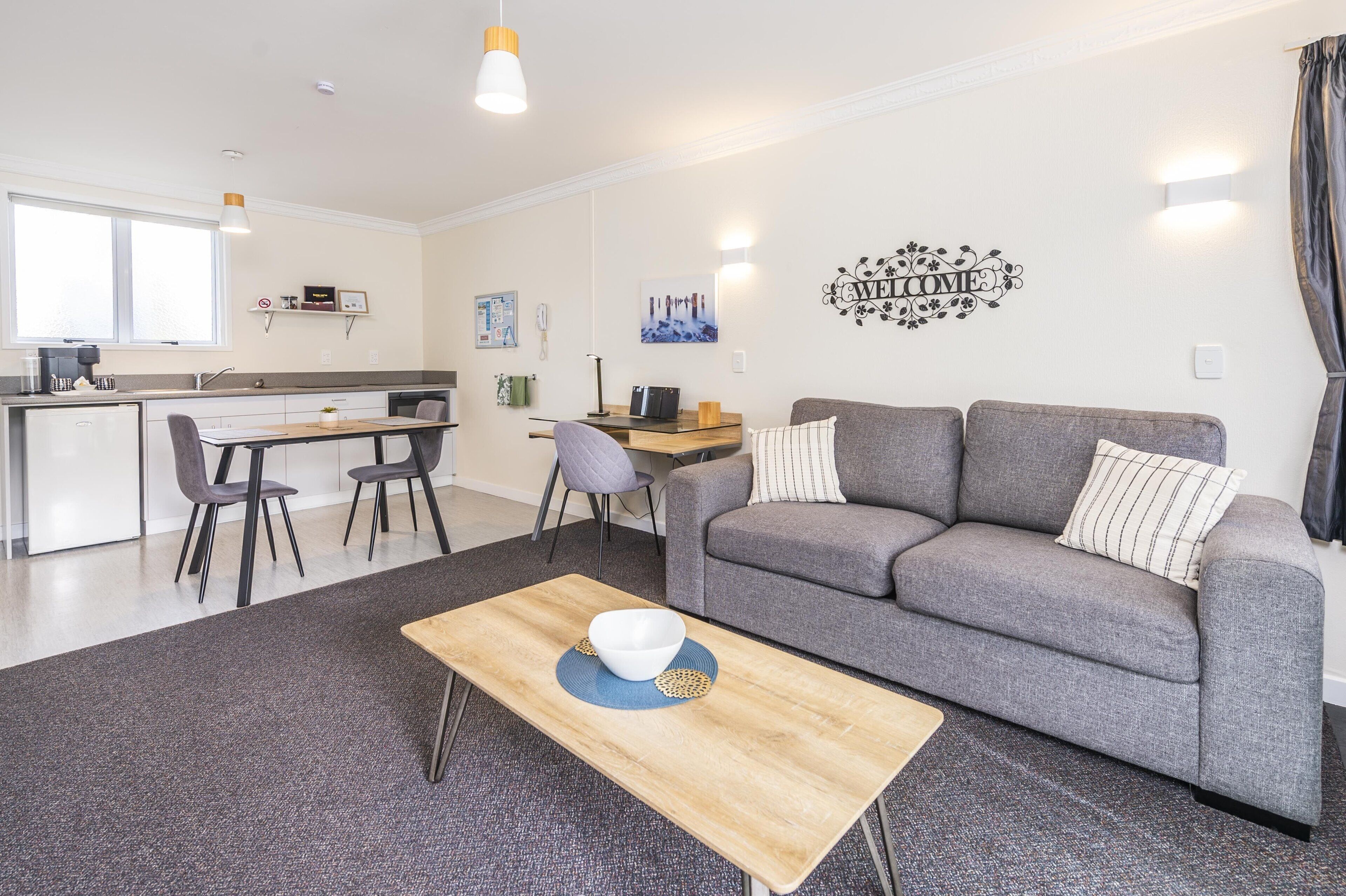 تلفزيون إل سي دي