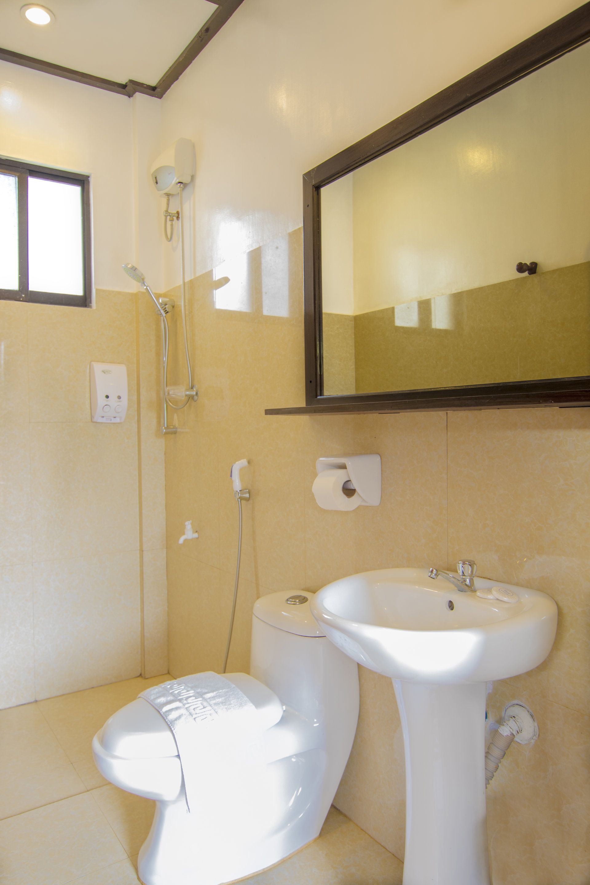 superior room | bathroom | shower, hair dryer, bidet, towels
