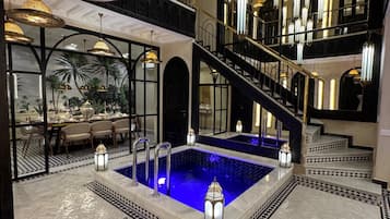 Exclusive House | Terrace/patio