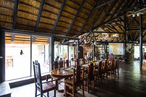 Restaurant - Etusis Lodge (Karibib)