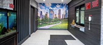 Moonlight Suites - Houston George Bush Intl Airport