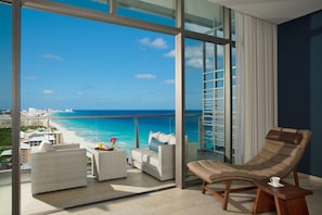 View from room - Secrets The Vine Cancun - Adults Only - All Inclusive (Cancun)