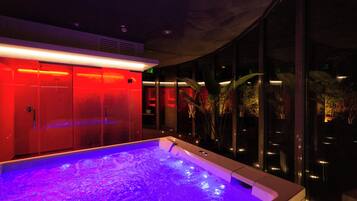 Sauna, Whirlpool, Dampfbad
