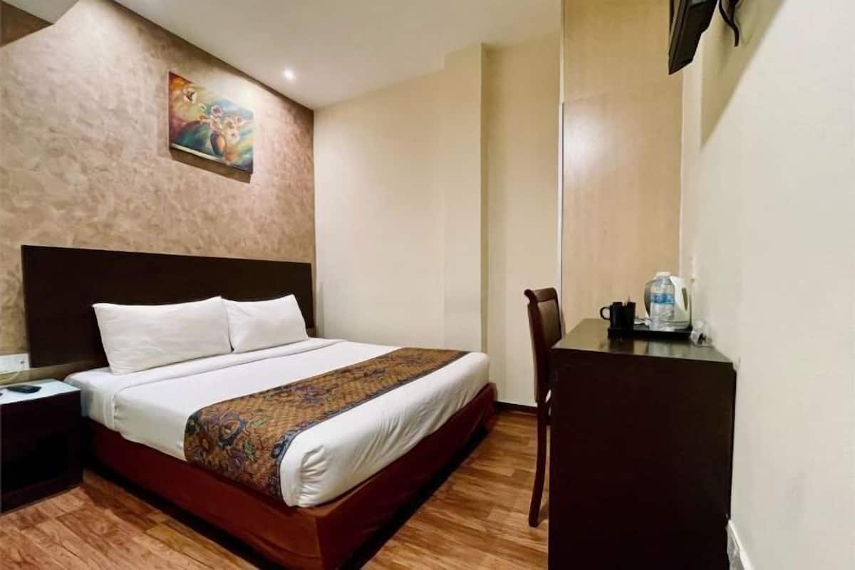 Rollaway beds, free WiFi