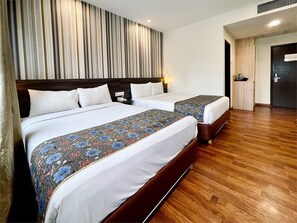 Family Quadruple Room | Rollaway beds, free WiFi - My Hotel at Bukit Bintang (Kuala Lumpur)