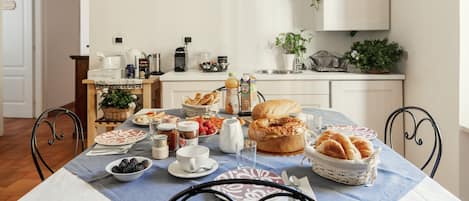 Daily self-service breakfast (EUR 5 per person)