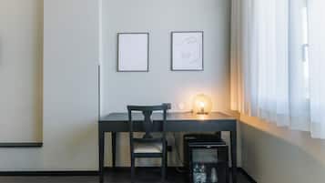 Doppia Comfort (mandatory web-check-in) | Minibar, una cassaforte in camera, Wi-Fi gratuito, lenzuola