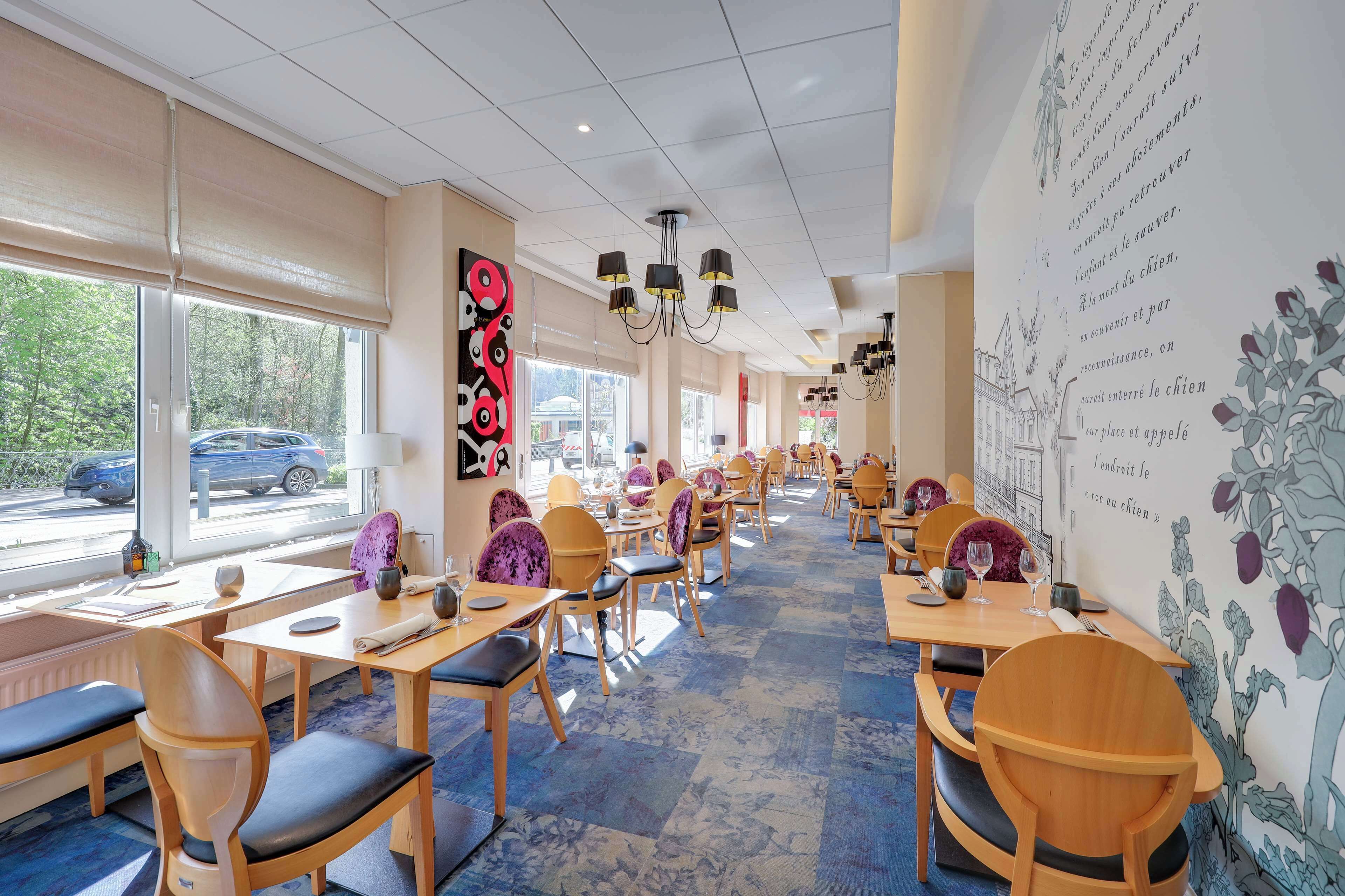 breakfast, lunch, dinner served; french cuisine