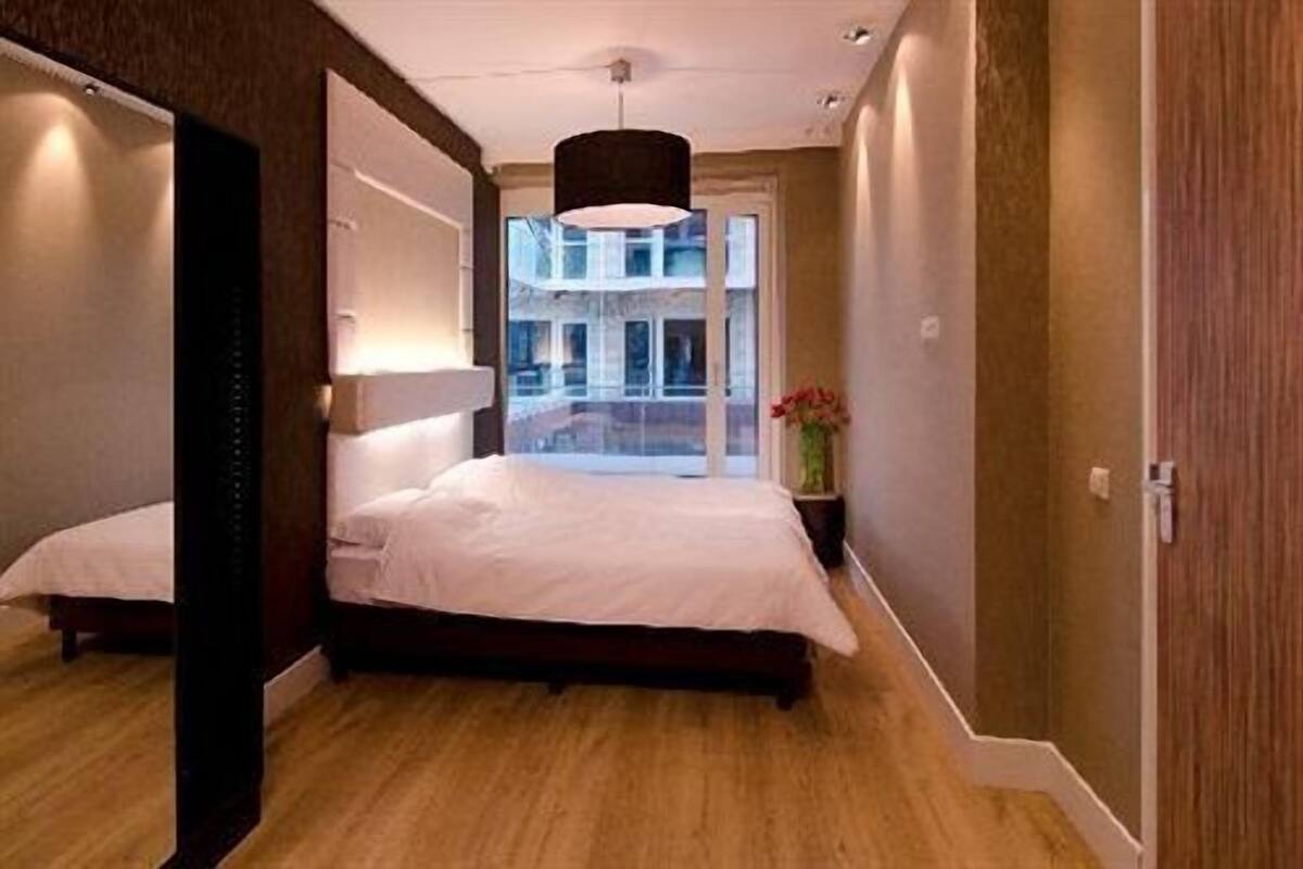In-room safe, desk, free cots/infant beds, free WiFi