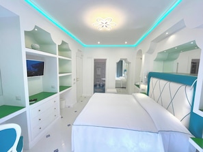 Apartment, 2 Bedrooms, Terrace, Garden View