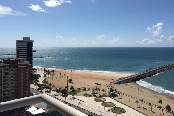 Departamento estándar, vista al mar | Terraza o patio