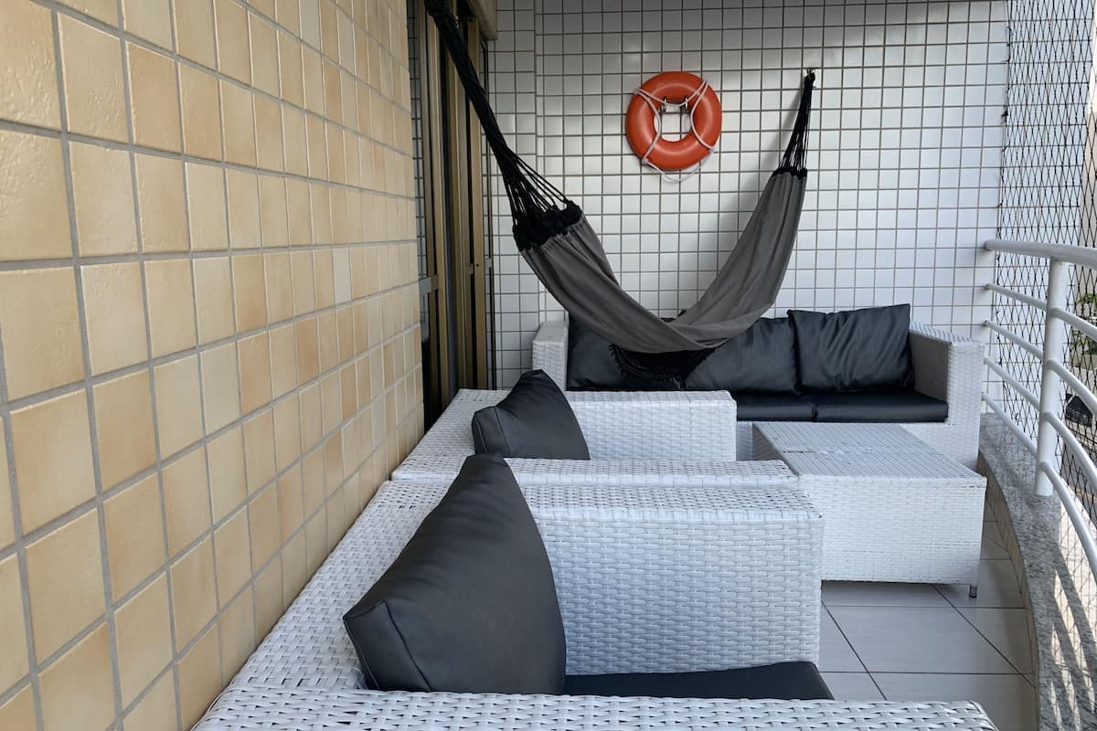 Family Apartment, 2 Bathrooms, Sea View | Egyptian cotton sheets, hypo-allergenic bedding, Select Comfort beds