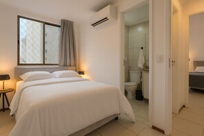 Apartamento Deluxe 2 Quartos Vista Mar | 埃及棉床單、低過敏寢具、Select Comfort 床墊、迷你吧
