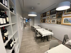 2 Restaurants; Frühstück, Mittagessen und Abendessen werden serviert