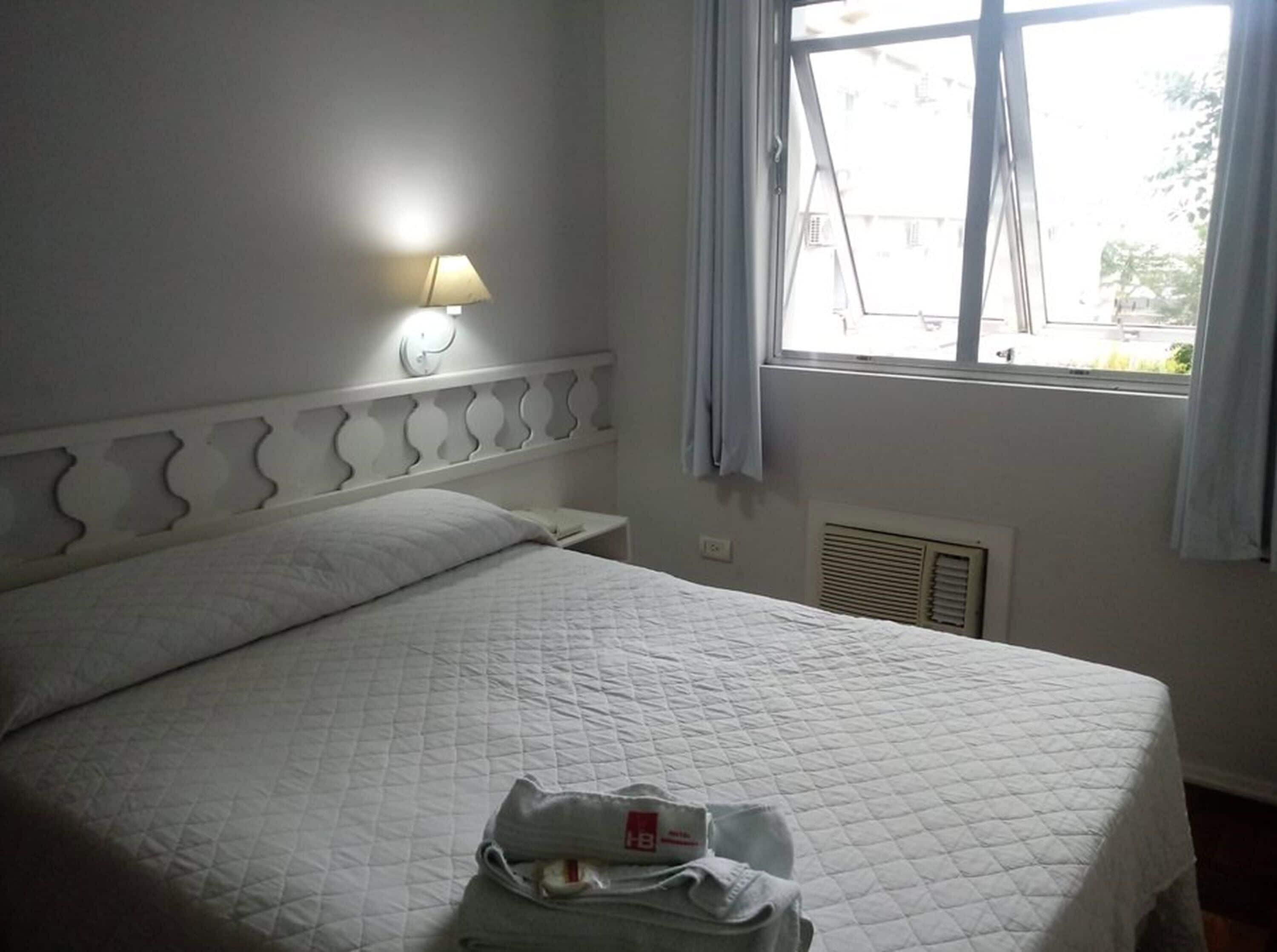 standard double room | 1 bedroom, minibar, desk, free wifi