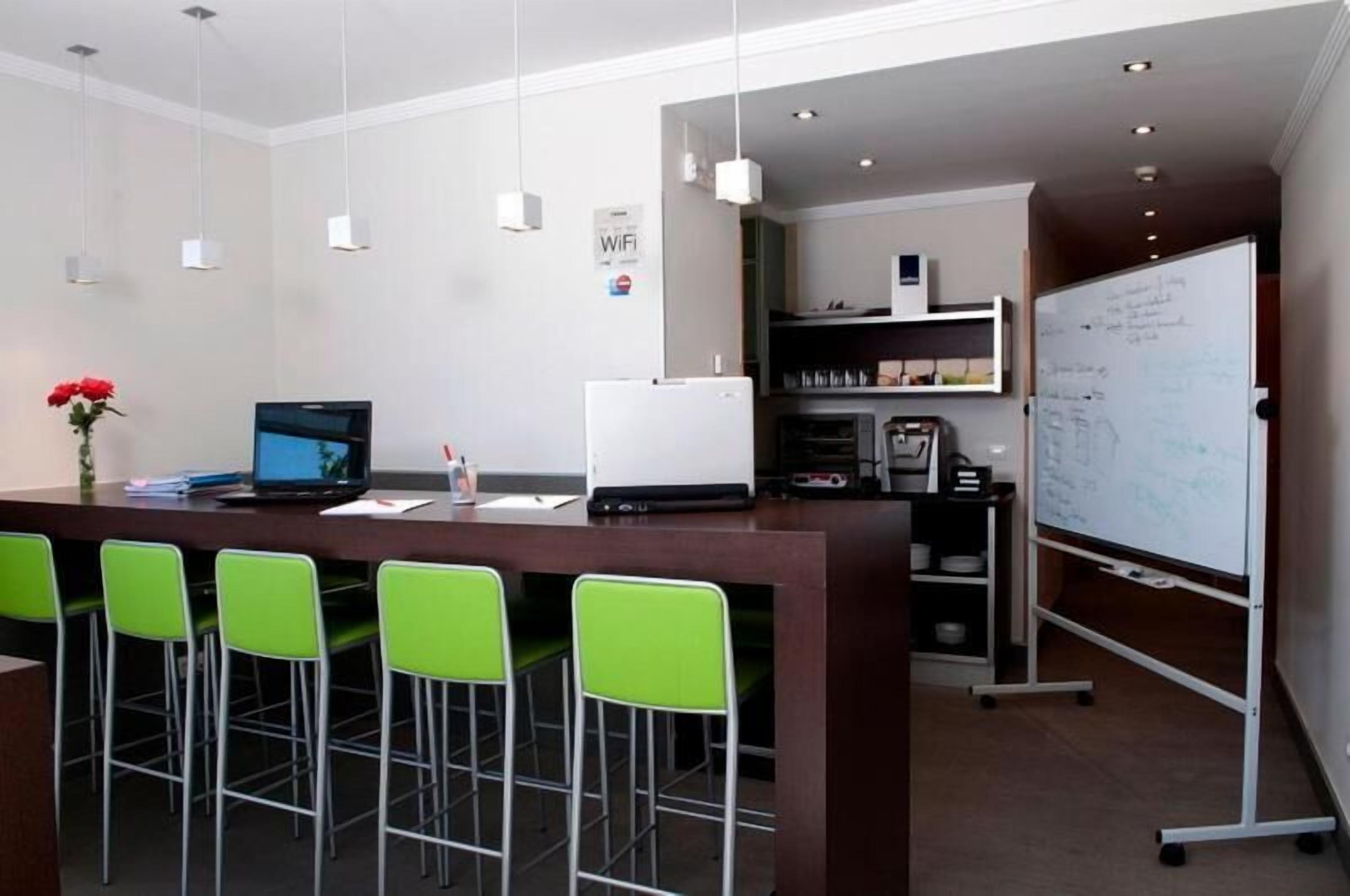 full-sized fridge, microwave, stovetop, dishwasher