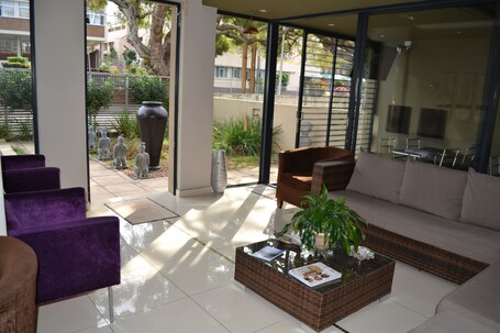 Sala de estar en el lobby