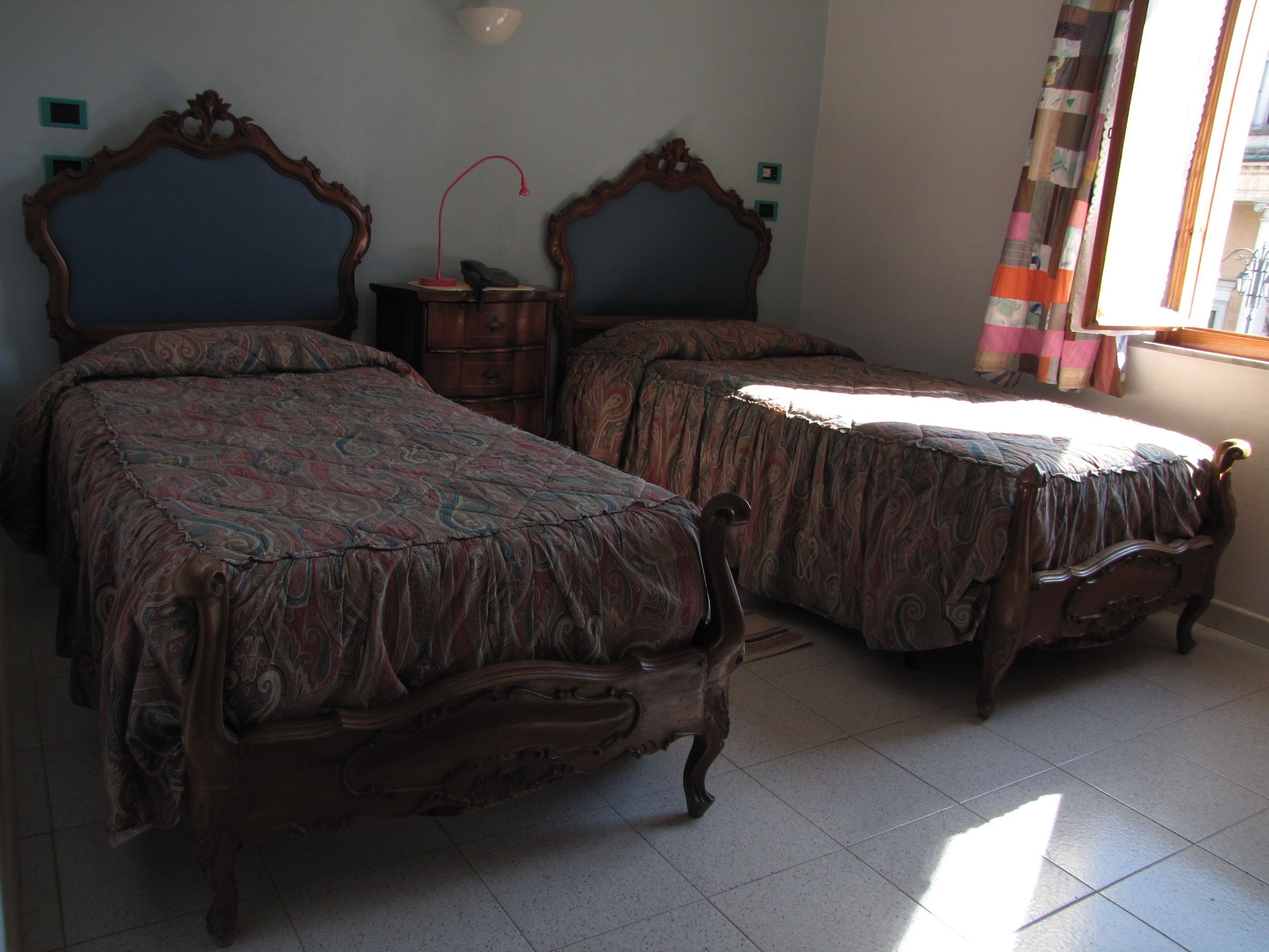 double room, private bathroom | bathroom | combined shower/bathtub, rainfall showerhead, free toiletries