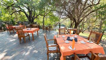 Esmorzar diari d'estil bufet (190 ZAR per persona)