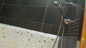 Badstue, boblebad og dampbad