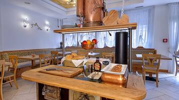 Daily buffet breakfast (EUR 10 per person)