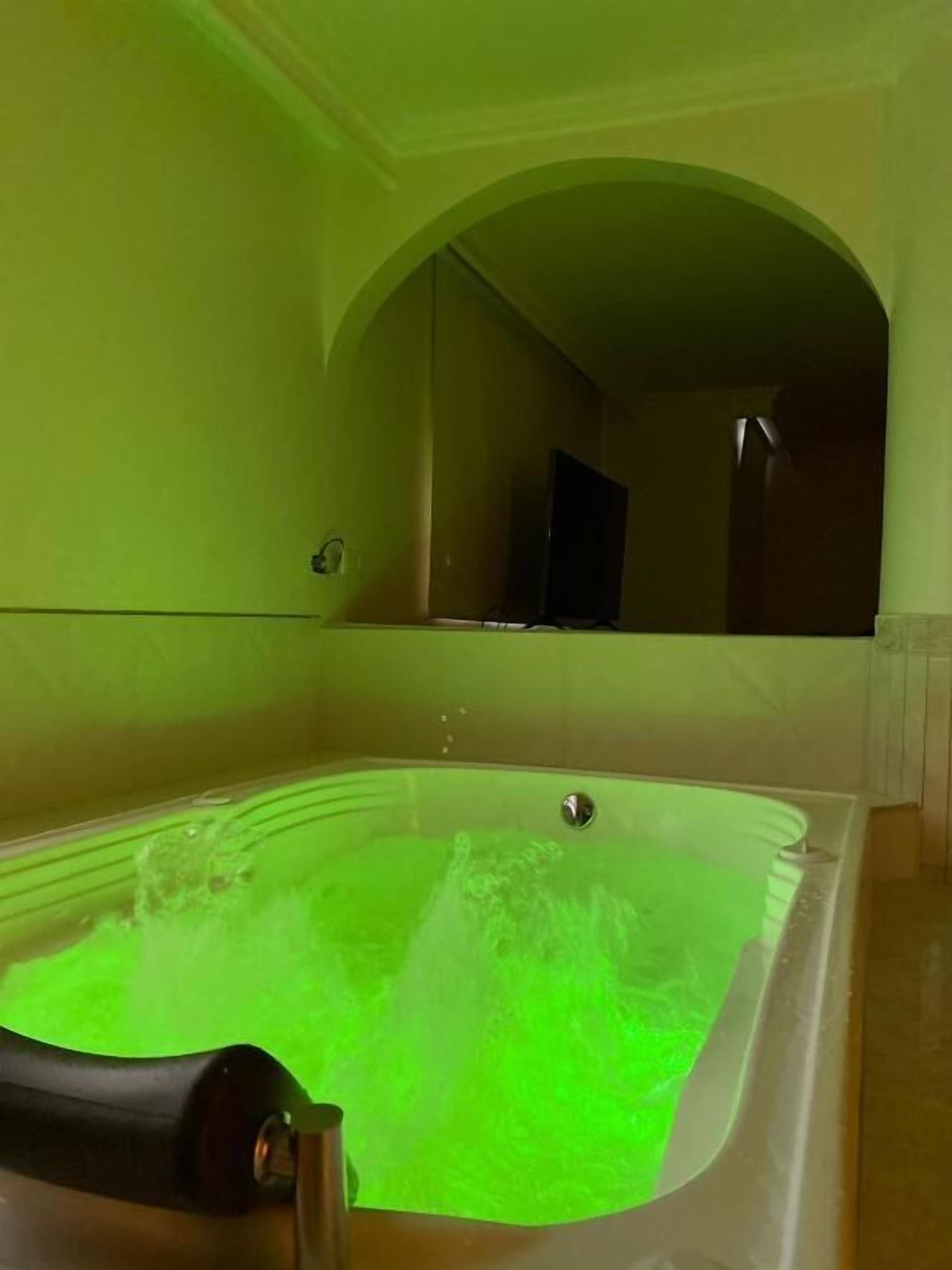 romantic double room | private spa tub