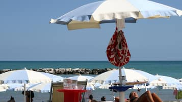 Private beach nearby, sun-loungers, beach umbrellas