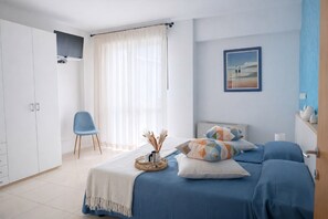 Superior-Apartment, 2 Schlafzimmer | Zimmersafe, schallisolierte Zimmer, Bügeleisen/Bügelbrett