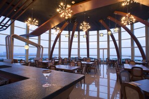 Dining - Aston Makassar Hotel & Convention Center (Makassar)