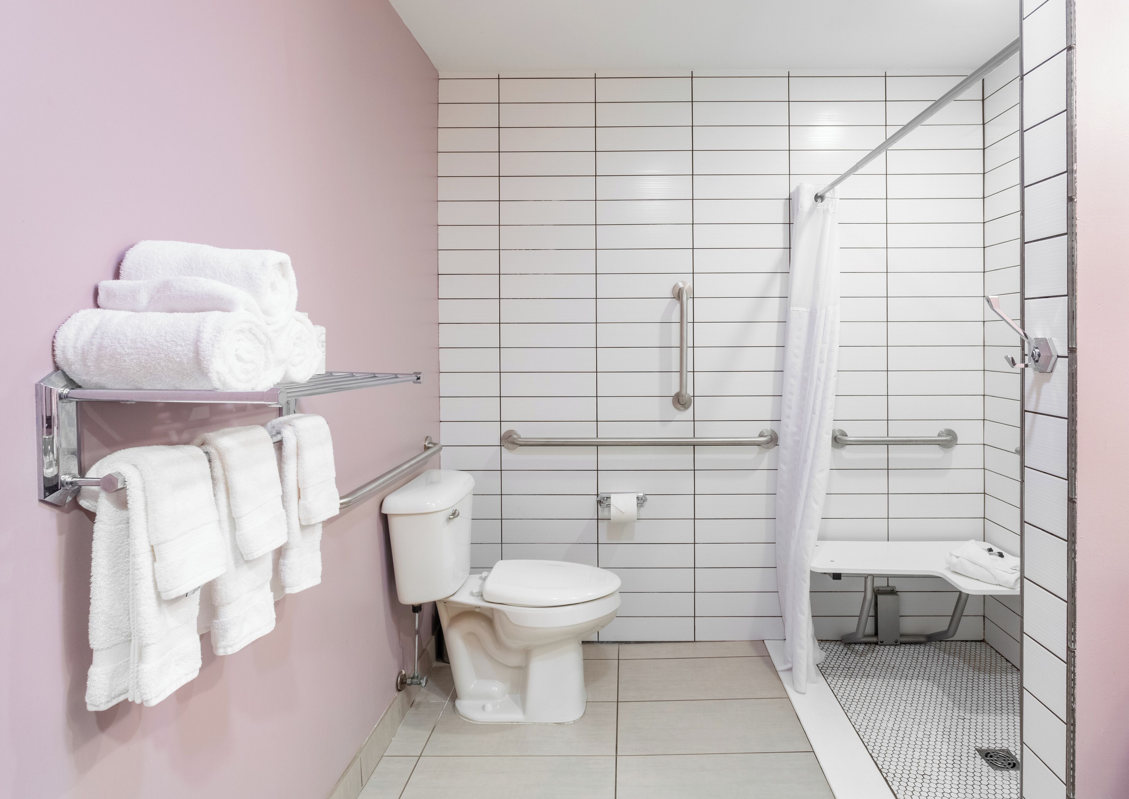 basic room, 1 queen bed, accessible, non smoking (mobility, roll-in shower) | bathroom | shower, rainfall showerhead, free toiletries, hair dryer