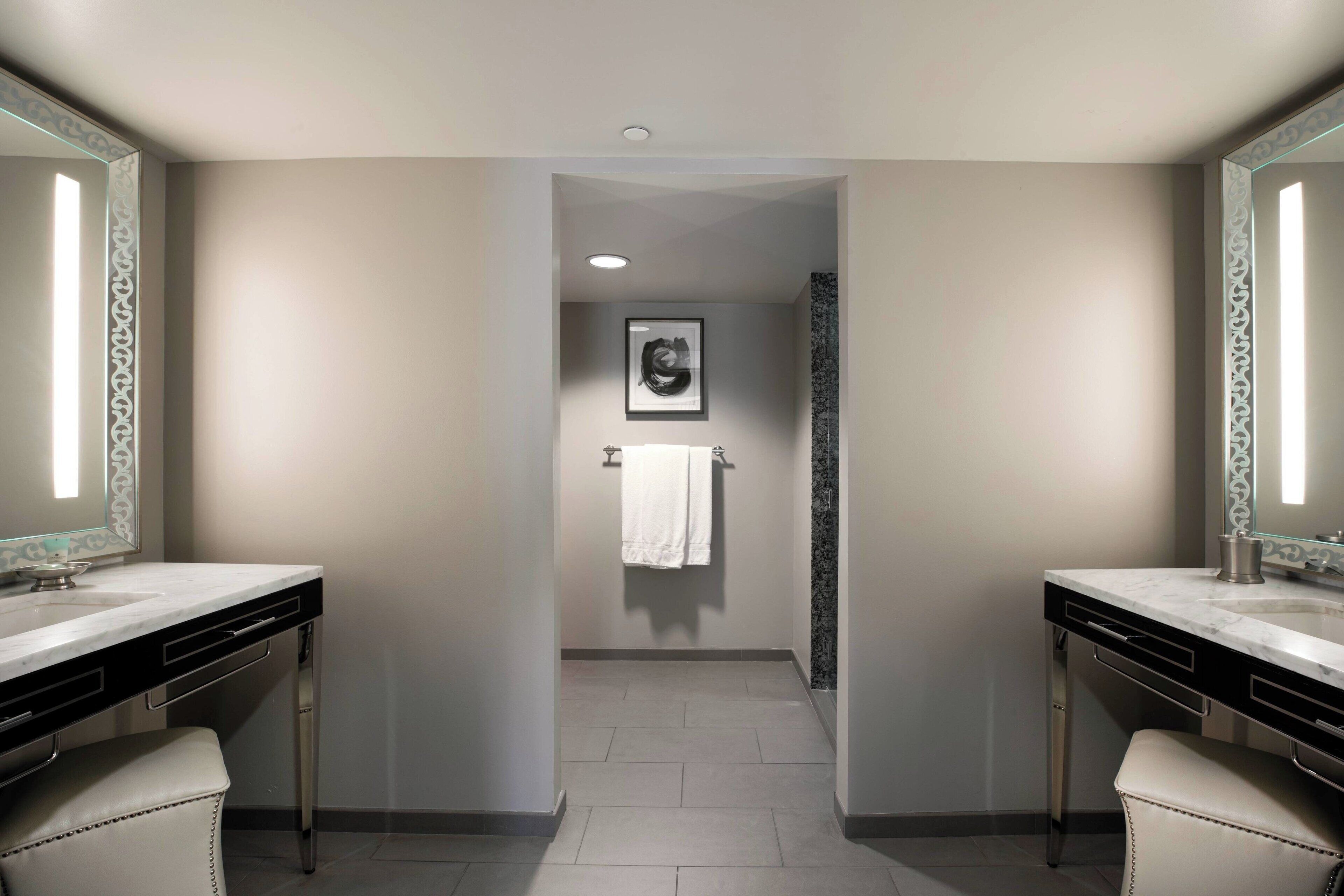 premium bedding, pillow-top beds, minibar, in-room safe