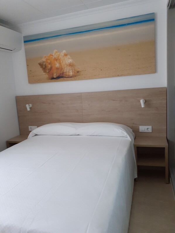 Minibar, in-room safe, individually furnished, desk